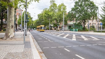 Linie 12 auf der Fetscherstraße