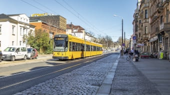 Straßenbahn auf der Königsbrücker Straße