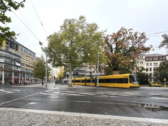 Haltestelle Fetscherplatz mit Bahn