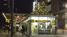 Servicepunkt Prager Straße in Weihnachts-Atmosphäre