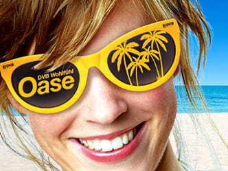 Frau mit DVB-Sonnenbrille