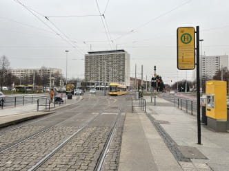 Haltestelle Pirnaischer Platz