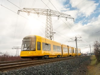 unsere neue Straßenbahn