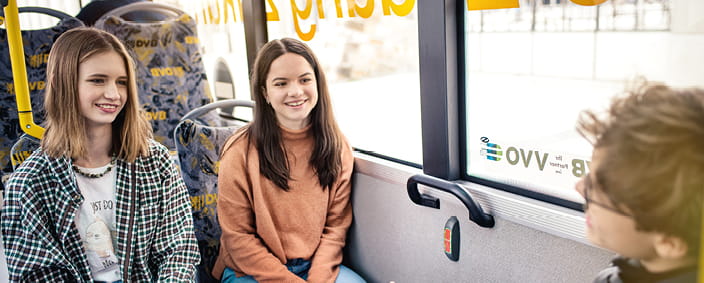 Schüler im Bus