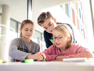 Kinder in der Schule
